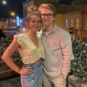 Meet your Posher, Derek